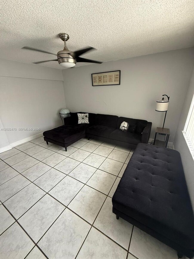 Building Photo - 9116 NW 35th Pl