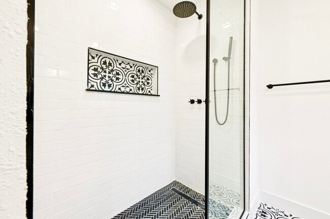 Building Photo - 17307 Eden Ct