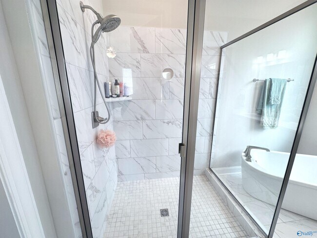 Building Photo - 216 St Louis St