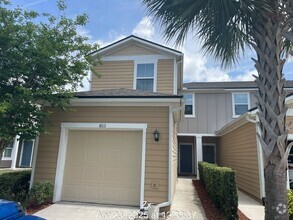 Building Photo - 803 Servia Dr