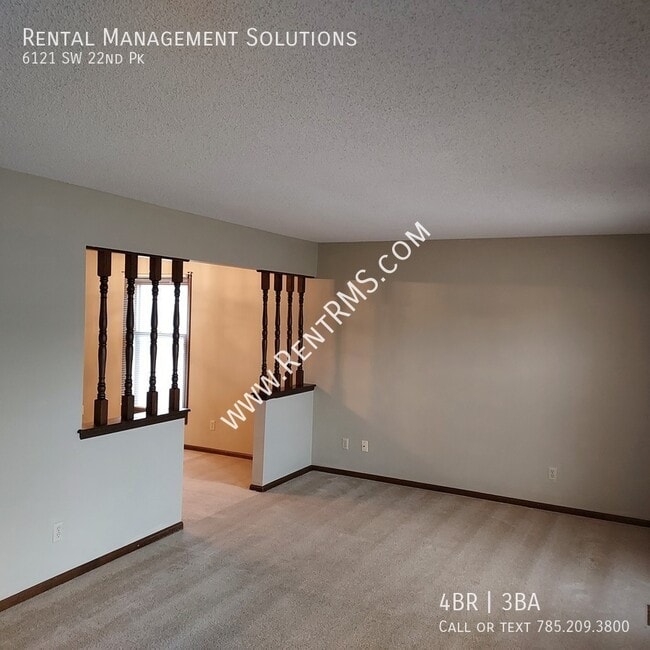 Building Photo - 6121 SW 22nd Park