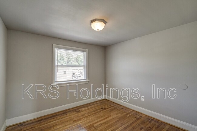 Building Photo - 5435 Remuda Dr