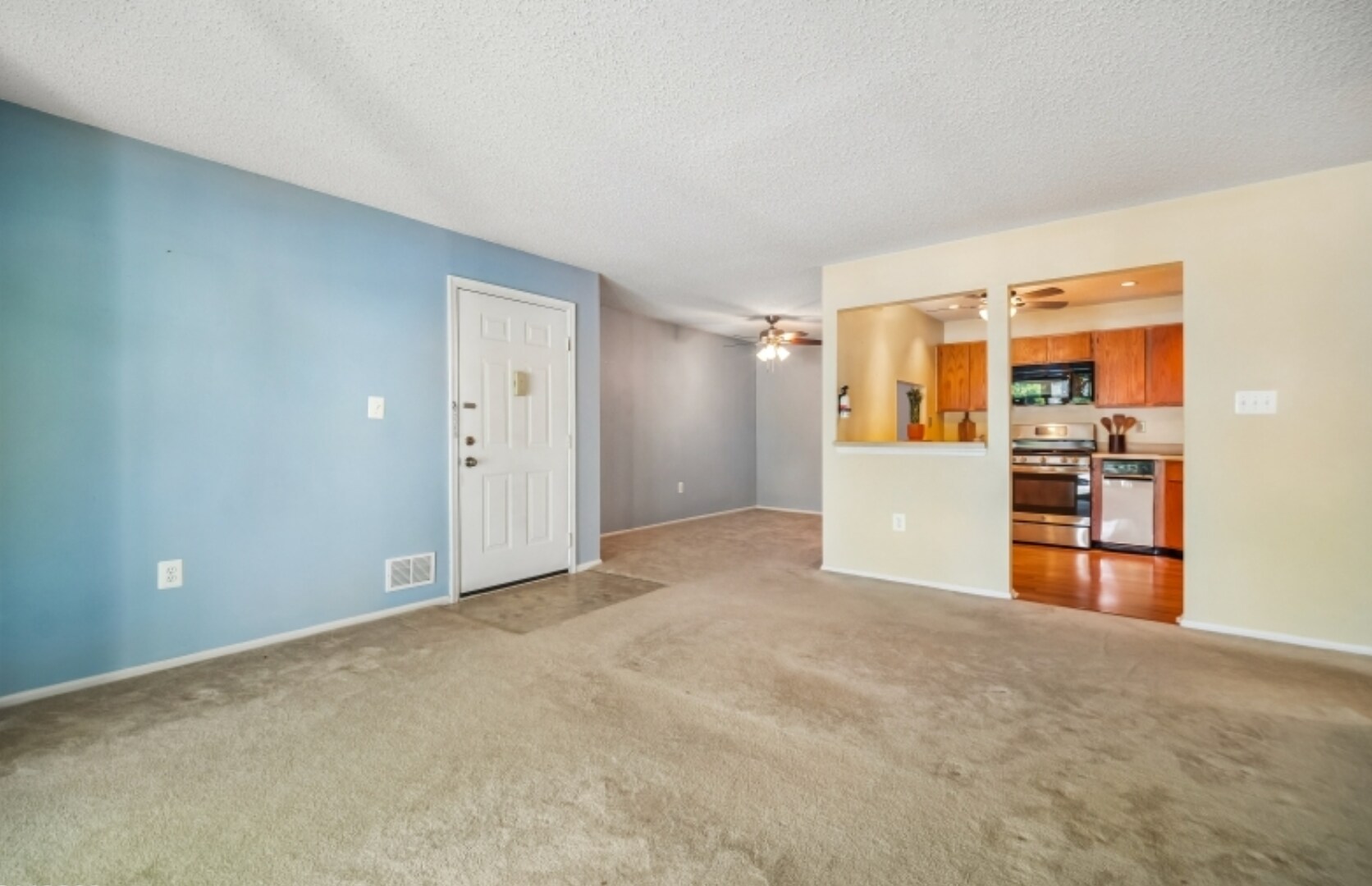 Building Photo - 341 Penns Way
