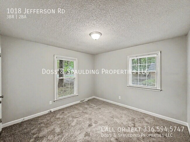 Building Photo - 1018 Jefferson Rd