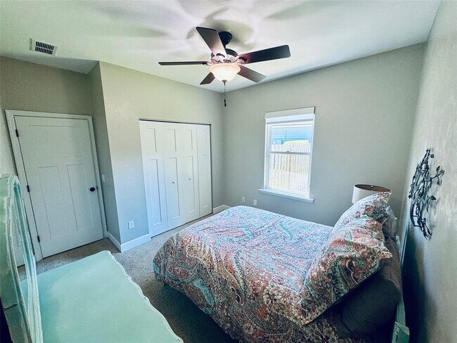 Building Photo - 16686 NW 194th Terrace