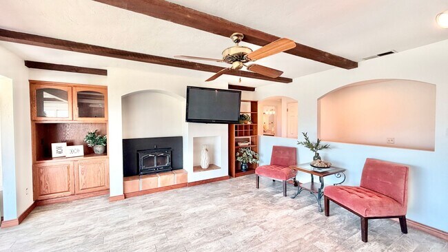 Building Photo - 1509 Macadamia Dr