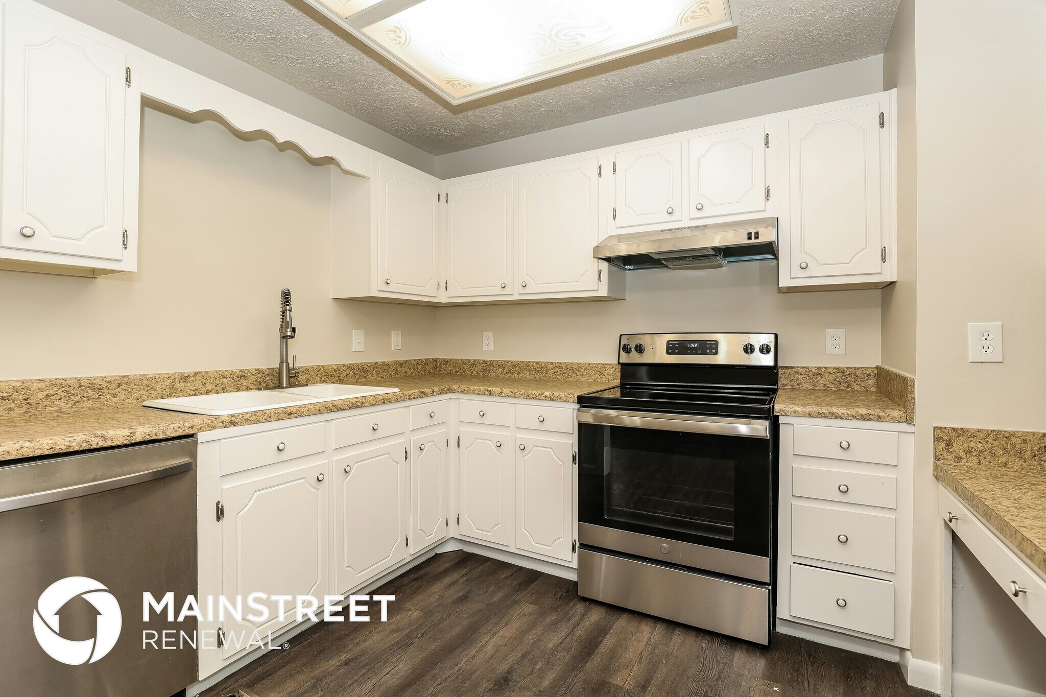 Building Photo - 112 Windward Dr