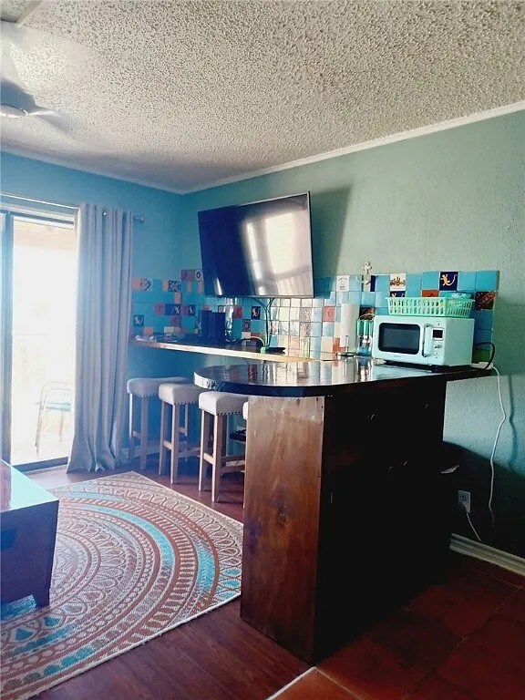 Building Photo - 3938 Surfside Blvd