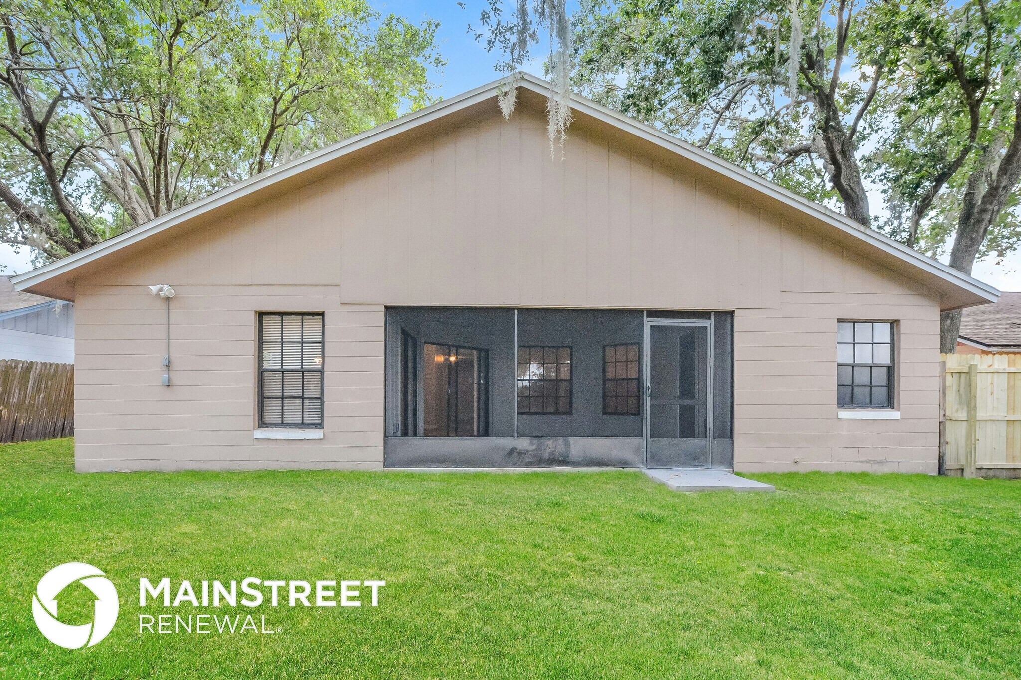 Building Photo - 1615 Sunburst Way