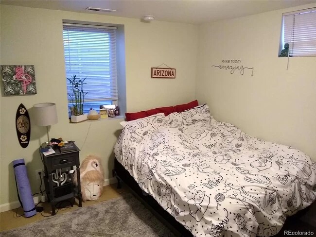 Building Photo - 1411 26th St