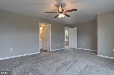 Building Photo - 18 Chloe Dr