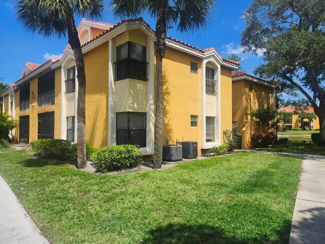 Building Photo - 3813 Coral Tree Cir