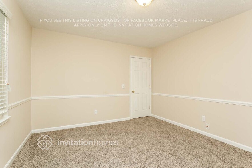 Building Photo - 3760 Fir Ct