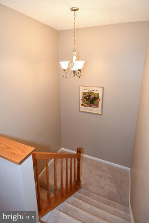 Building Photo - 16500 Sioux Ln