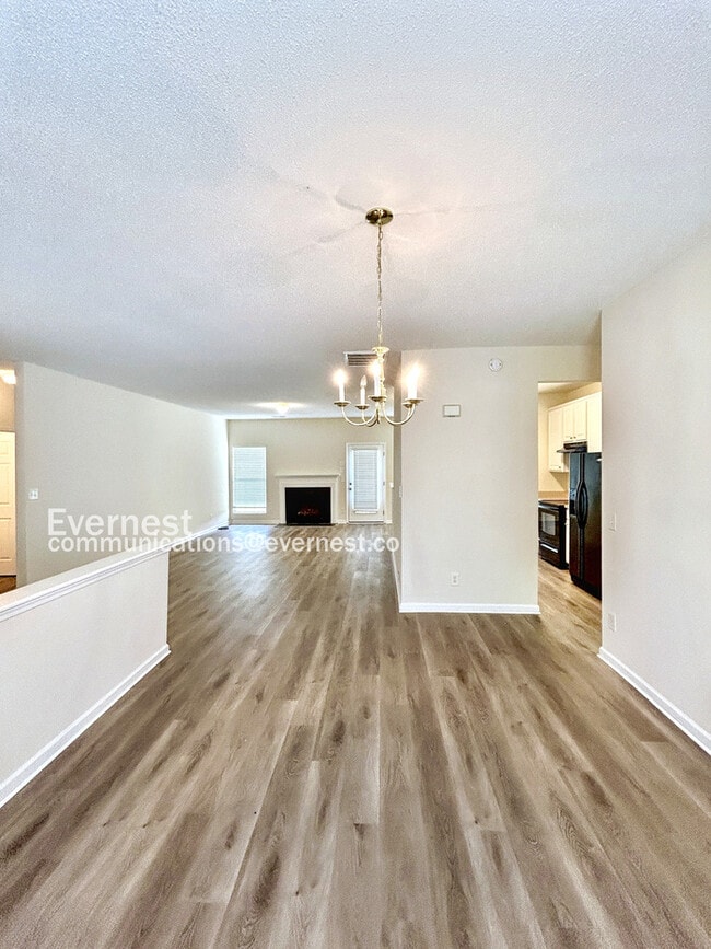 Building Photo - 1244 Scarlett Dr