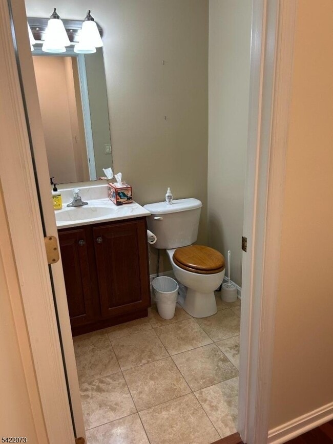 Building Photo - 91 Roseland Ave