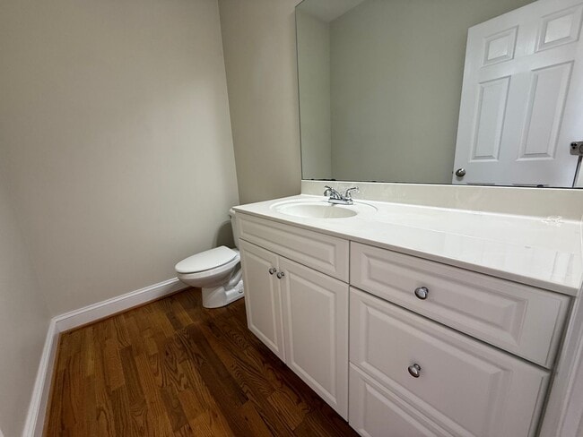 Building Photo - 1525 Old Trail Dr