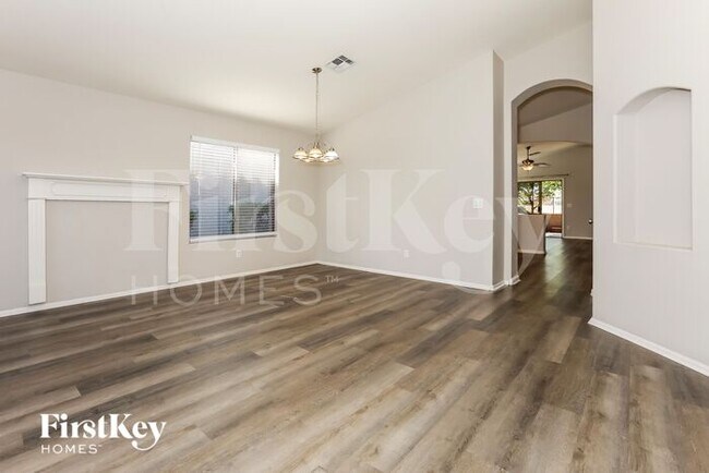 Building Photo - 29594 N Broken Shale Dr