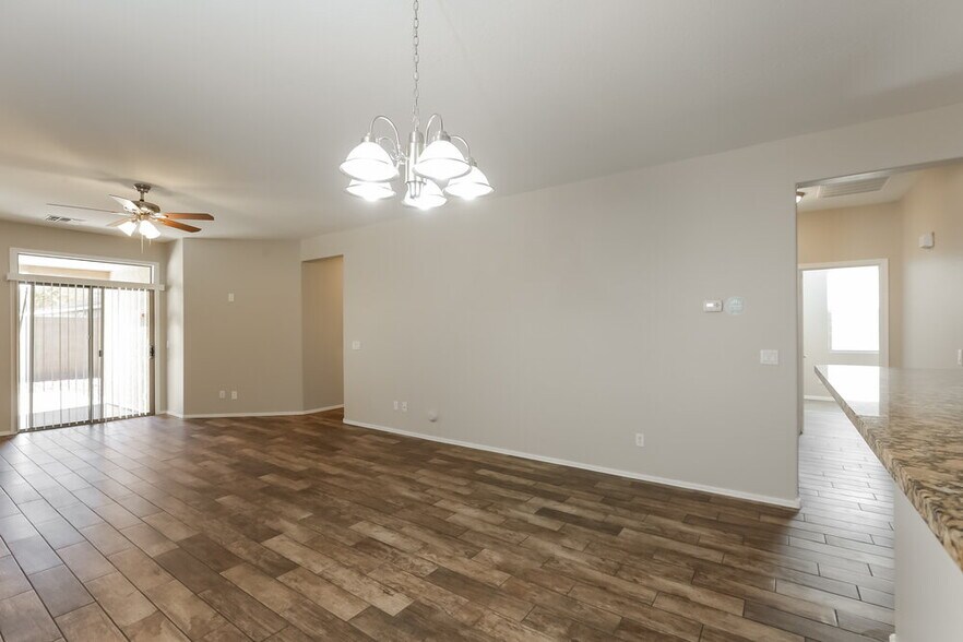 Building Photo - 6913 W Maldonado Rd