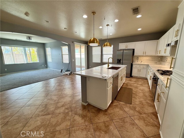 Building Photo - 62615 S Starcross Dr