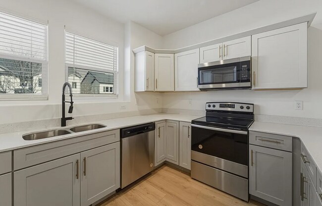 Building Photo - 4543 W Watchmen Wy