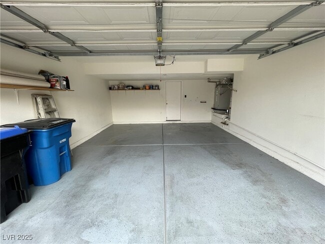 Building Photo - 502 Quail Bird Pl