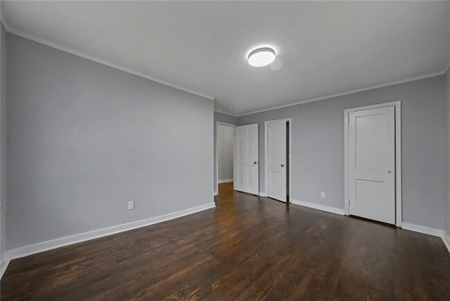 Building Photo - 725 Matilda Pl NW