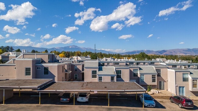 Building Photo - Two bedroom Condo Near Palmer Park with AC