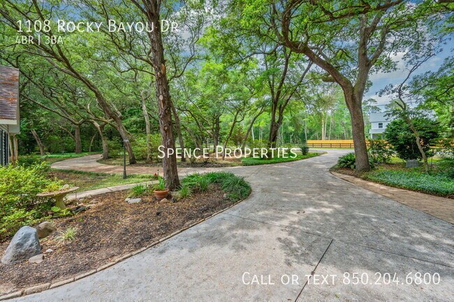 Building Photo - 1108 Rocky Bayou Dr