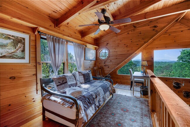 Building Photo - 150 Arrow Way