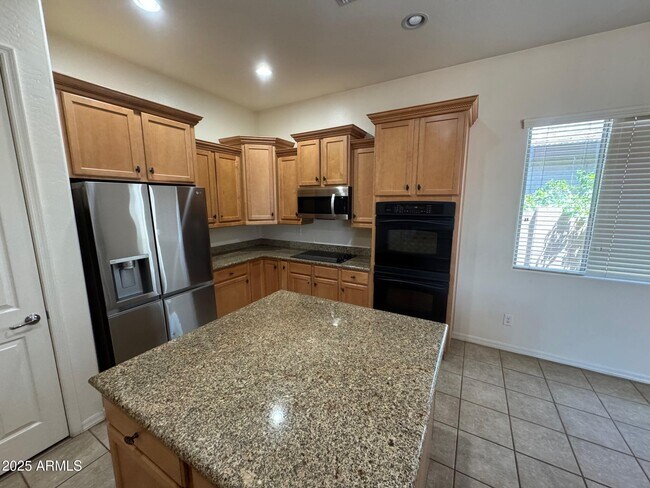 Building Photo - 13393 W Tyler Trail