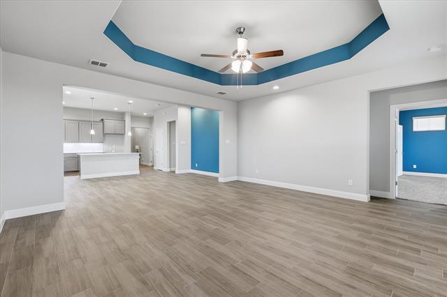 Building Photo - 2244 Knightsgate Rd