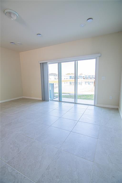 Building Photo - 4647 Green Palm Ln