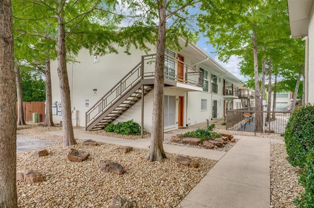 Building Photo - 4616 W Lovers Ln