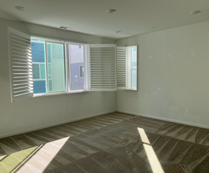 Living Room- view from kitchen (second level) - 1989 Affinity Ln