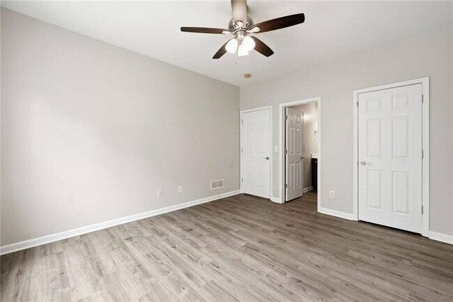 Building Photo - 208 Setters Ridge