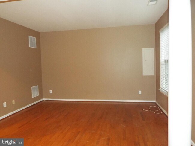 Building Photo - 22950 Rose Quartz Square