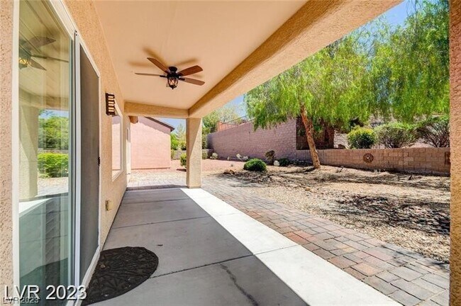 Building Photo - 2249 Canyonville Dr