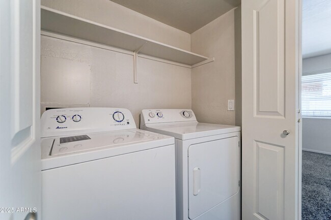 Building Photo - 14145 N 92nd St