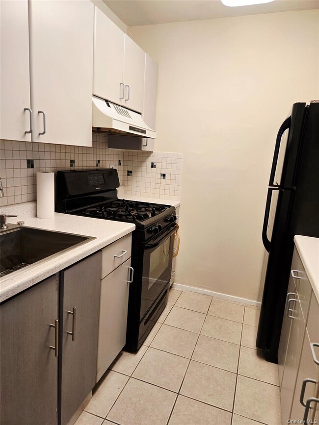 Building Photo - 7 Boulder Ct