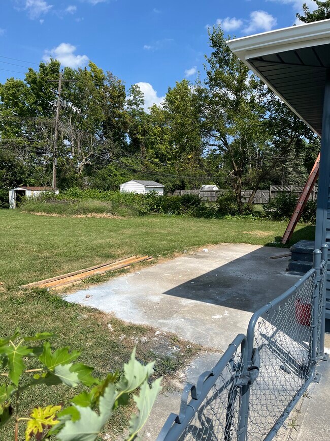 Building Photo - 1162 Simpson Dr