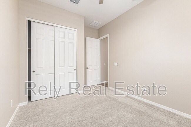 Building Photo - 20108 W Montecito Ave