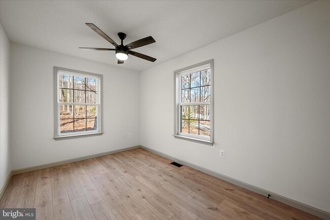 Building Photo - 209 Winchester Dr