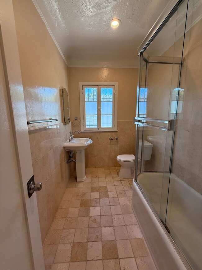 Bathroom - 1439 S Holt Ave