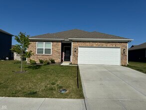 Building Photo - 855 Downey Ln