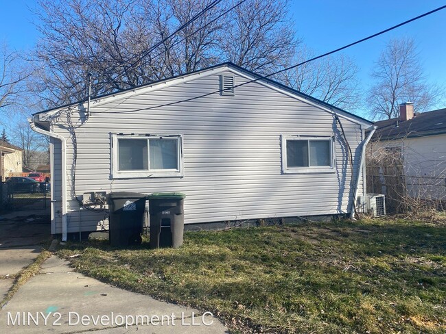 Building Photo - 3 br, 1 bath House - 14212 McGuire St.