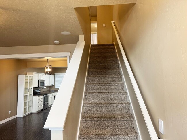 Building Photo - 855 Pantani Ct