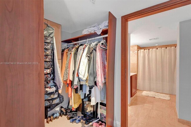 Building Photo - 9499 Collins Ave