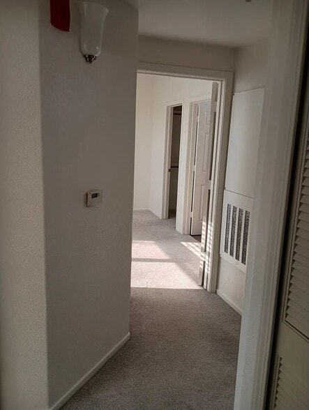 Building Photo - 1191 Whitney Ranch Pky