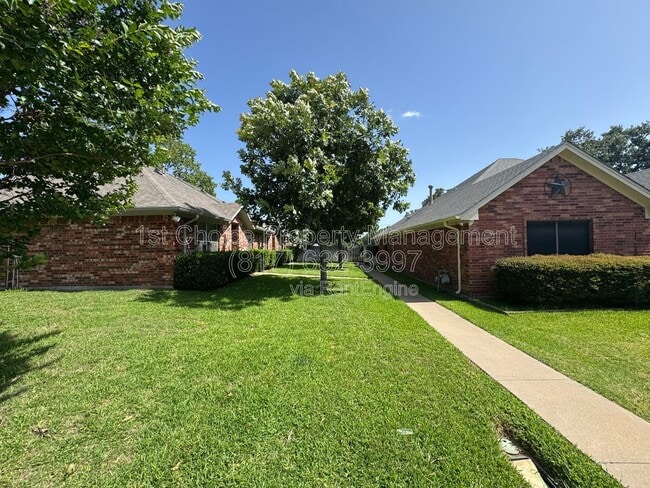 Building Photo - 957 Austin Ct